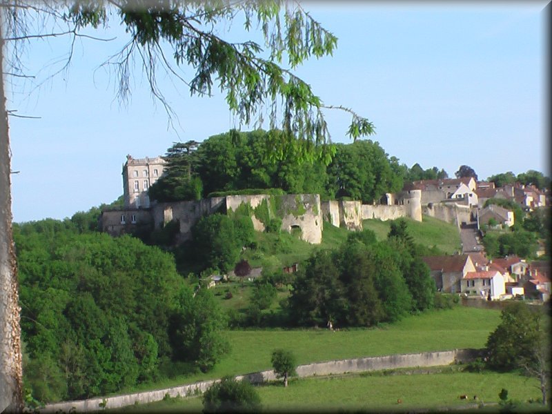 Le Château de Grancey