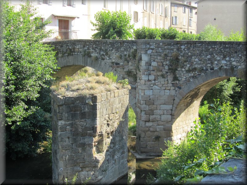 Pont sur la Soulondres à Lodève