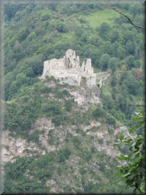 Les Ruines du Château d'Husson