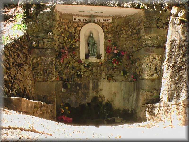 La Fontaine Sainte Anne